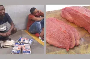 Yan e Bruno Barros foram fotografados com as peças de carne roubadas antes de serem assassinados(Divulgação)