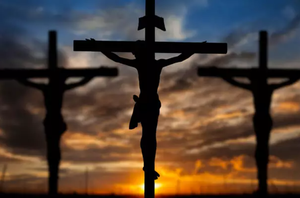 Jesus crucificado(Shutterstock)