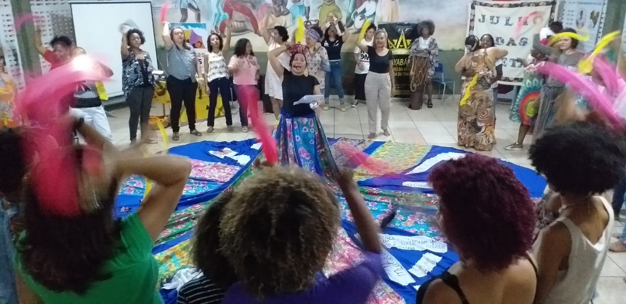 Julho das Pretas inicia com ciranda feminista no Esperança Garcia