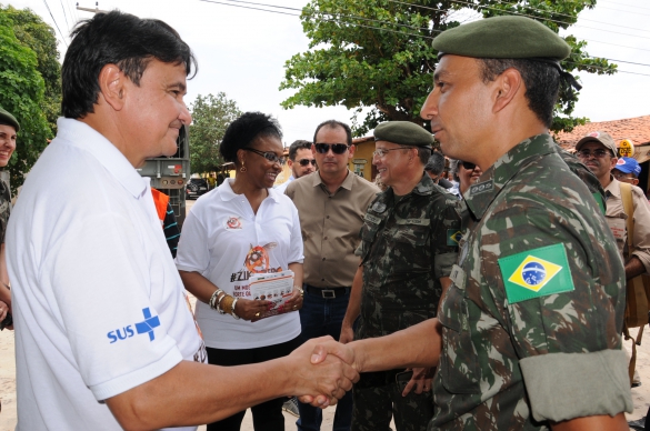 Estado e Exército fazem mobilização em Teresina para combater mosquito