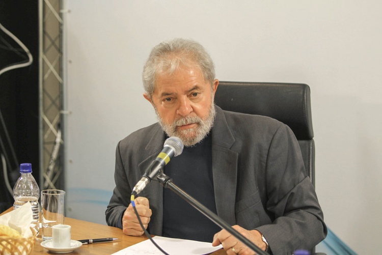 Lula e a av. Paulista: repactuação ou golpe?