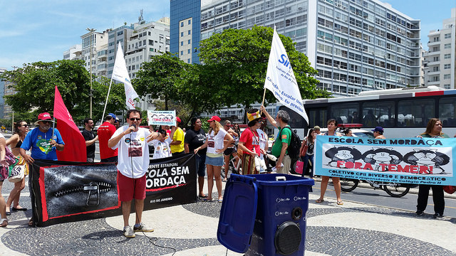 Sindicalistas, estudantes e pais lançam Frente Escola sem Mordaça no Rio de Janeiro