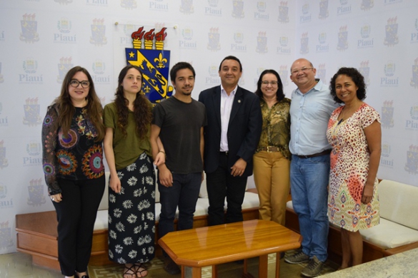 Universitários italianos recebem apoio da Uespi para projetos culturais em Esperantina