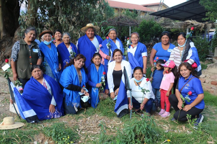 Associação de Mulheres Indígenas Originárias de Colcapirhua “Bartolina Sisa”: luta pela construção de uma nova sociedade