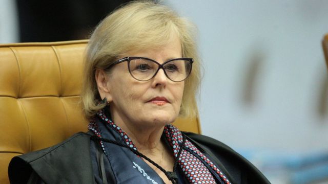 Rosa Weber dá 48h para Salles explicar retirada da proteção de manguezais