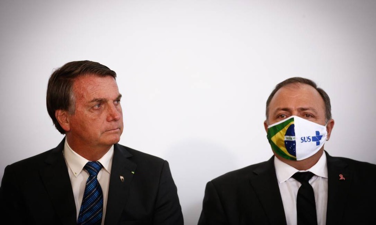 Bolsonaro e Pazuello