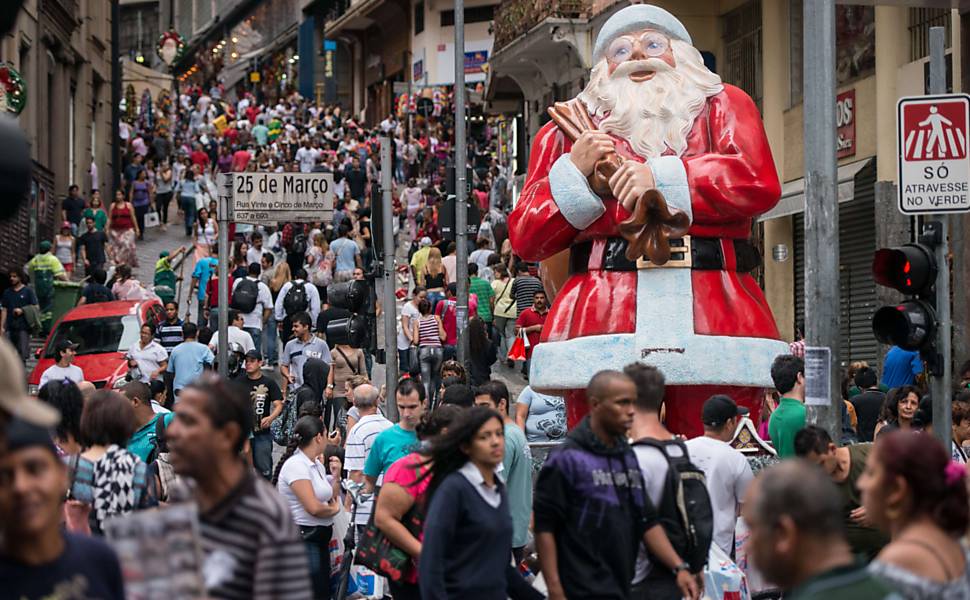 Crise deve fazer com que 2020 tenha um "Natal de lembrancinhas", aponta pesquisa