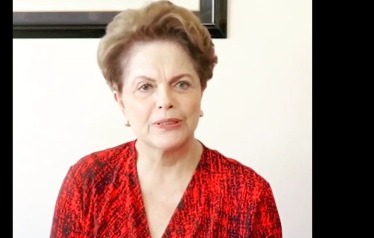 Dilma Rousseff grava mensagem aos teresinenses