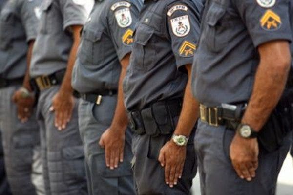 Policiais brigam entre si em bar, trocam tiros, um morre e dois ficam feridos