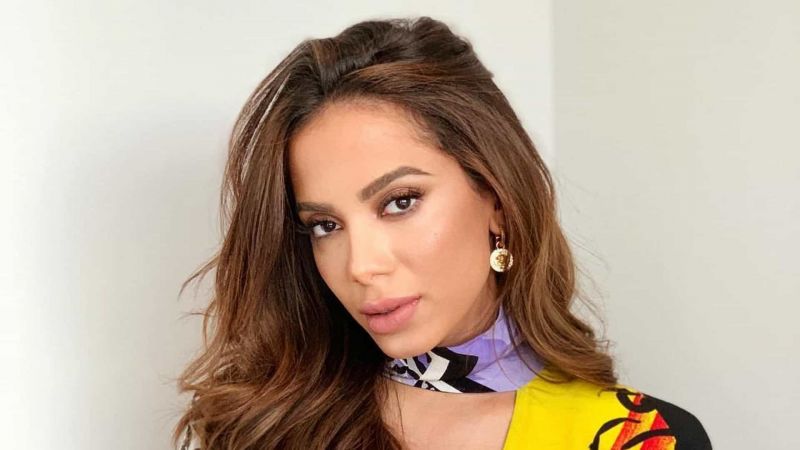 Anitta revela que foi vítima de estupro aos 14 anos: “Fiquei olhando para a cama cheia de sangue”