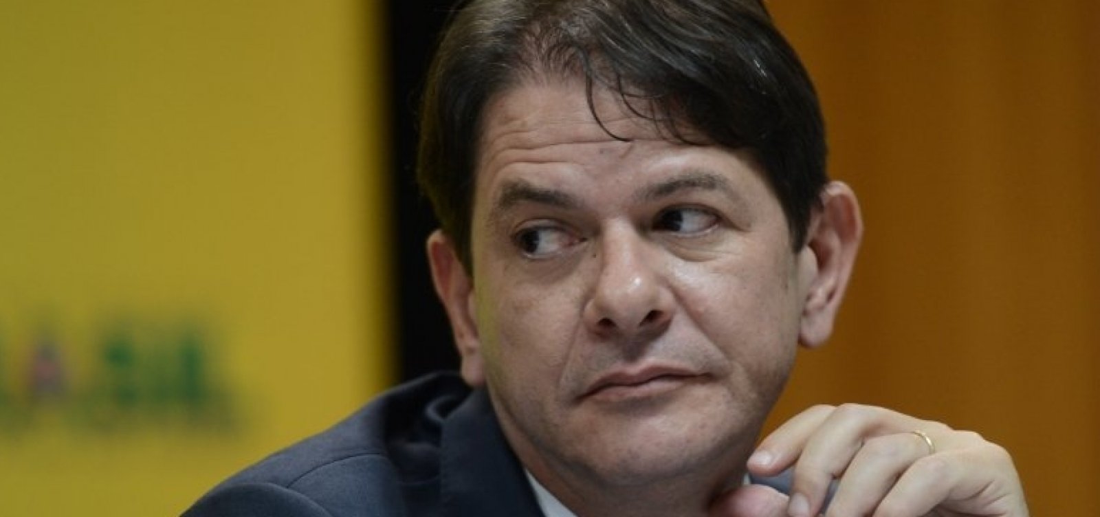 A esquerda diante do ato de Cid Gomes