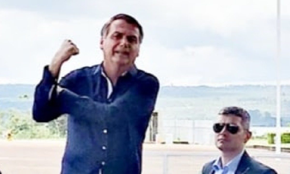 A renúncia de Bolsonaro viria em boa hora