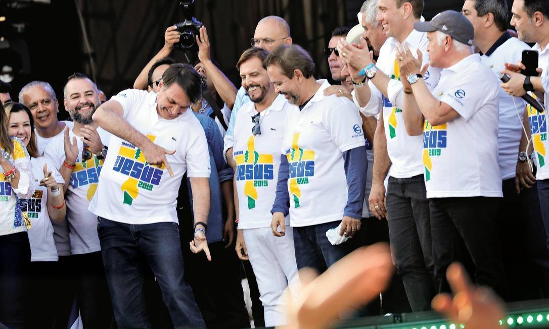 “Desbolsonarizar” e "desevangelizar", será preciso; faremos?