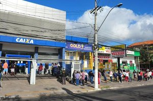 Brasileiros humilhados