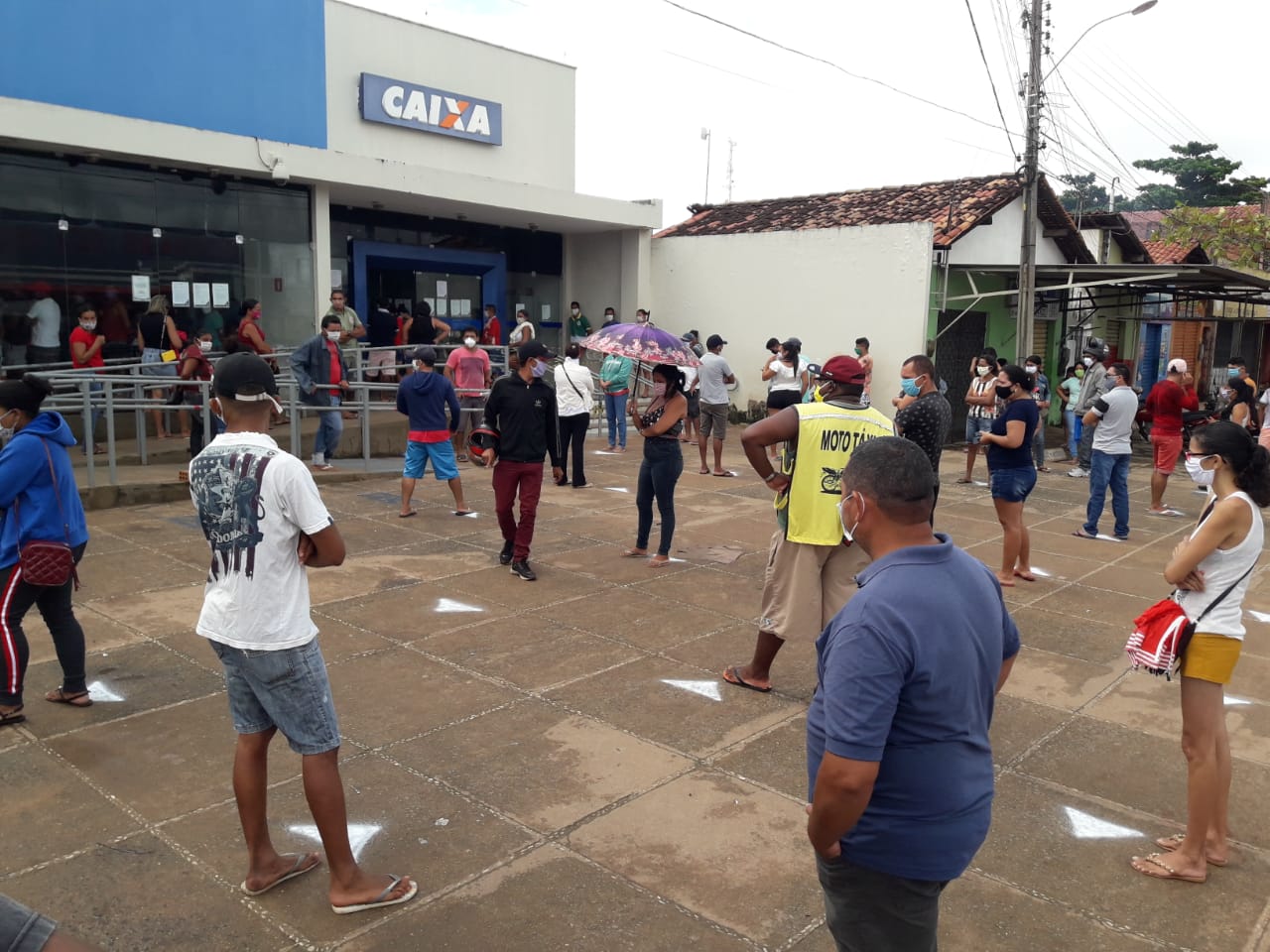 Moradores de cidade do Piauí querem o fechamento da Caixa Econômica Federal