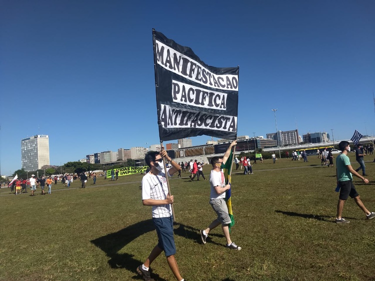 Manifestantes em Brasilia