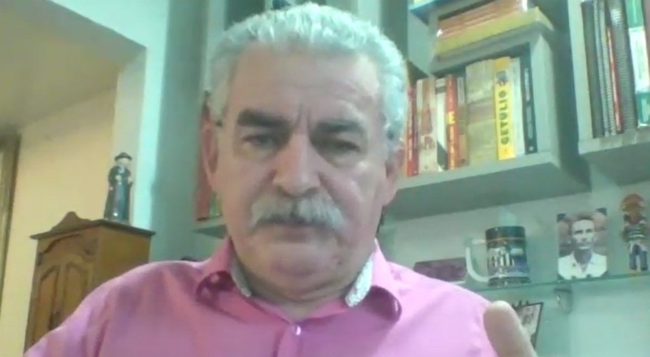 Momento político com Oscar de Barros: imprensa, polícia, bolsominions e mais