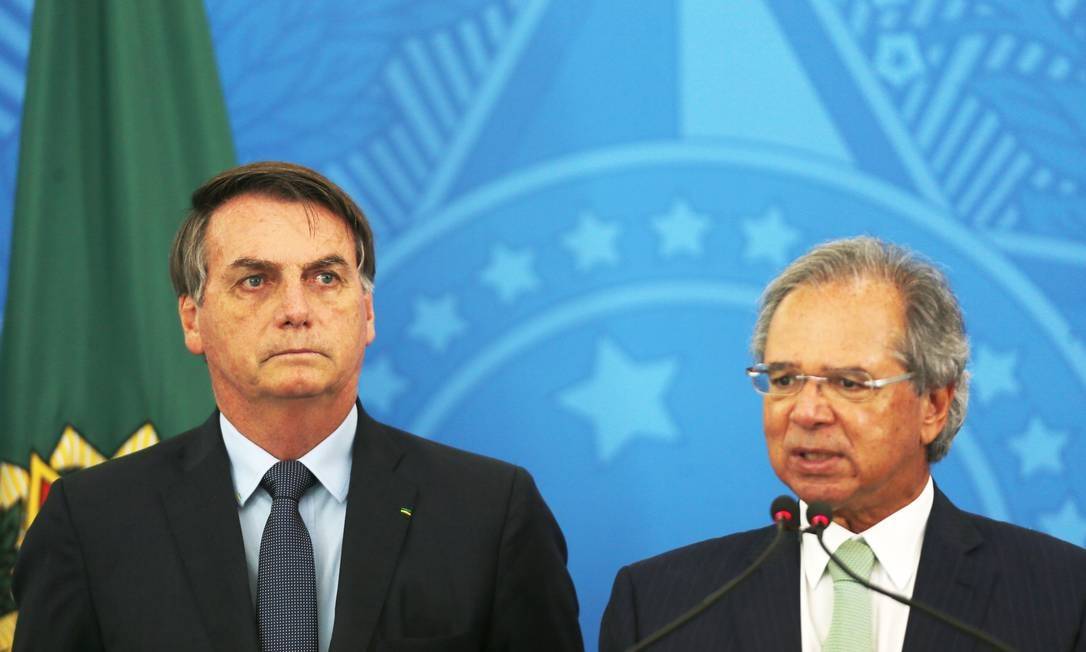 Com Bolsonaro, Brasil tem rombo recorde e dívida se aproxima de 100% do PIB