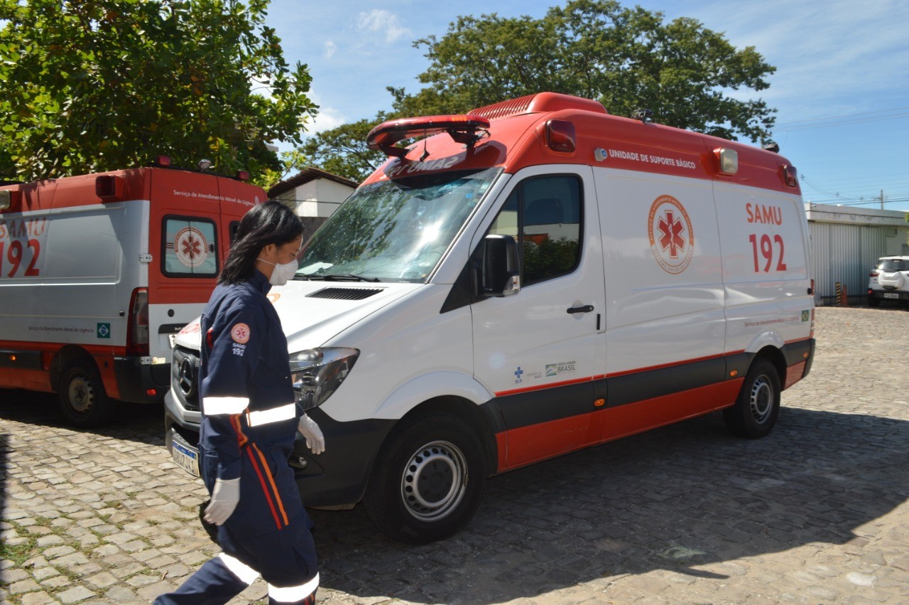 Prefeito de Campo Maior diz que 7 pacientes morreram dentro de ambulâncias