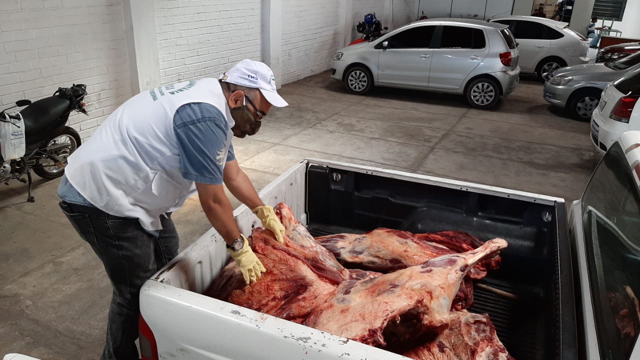 Vigilância Sanitária apreende 171 kg de carne clandestina na zona Sul