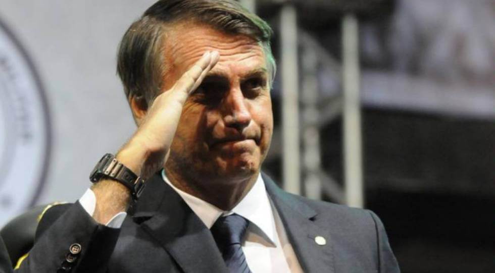 À direita resta o extremista Jair Bolsonaro