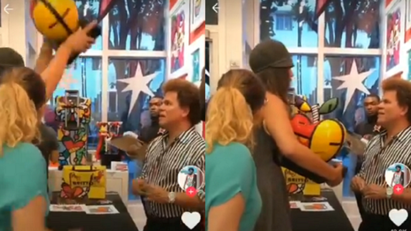 Mulher revoltada destrói obra de Romero Britto na frente dele