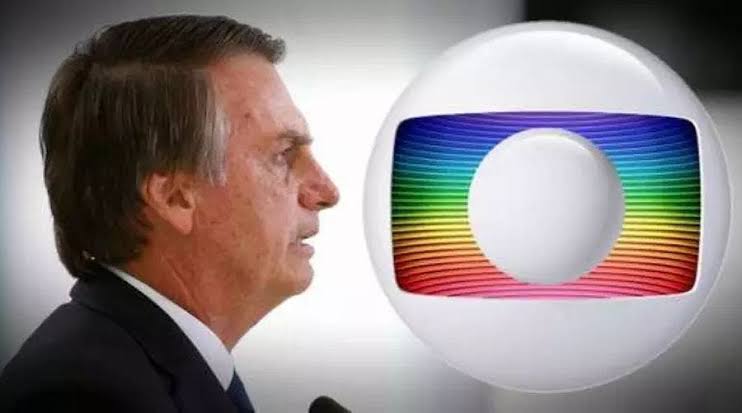 Bolsonaro ataca Globo: “Família Marinho no topo da cadeia da corrupção”