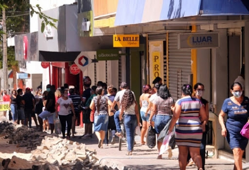 Teresina: estabelecimentos comerciais voltam a funcionar nos domingos