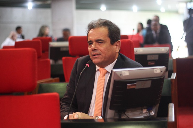 Deputado estadual Henrique Pires (MDB)