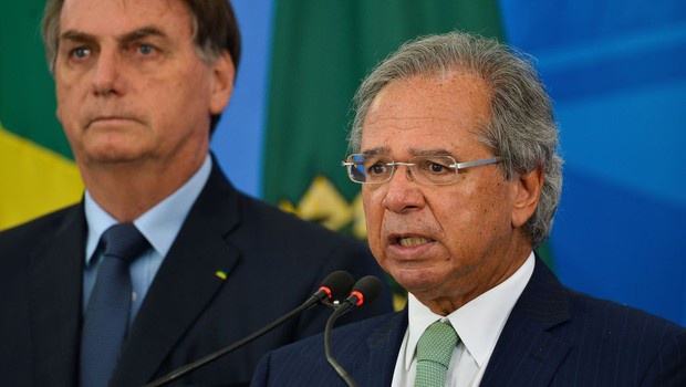 Guedes defende aumento para Bolsonaro e ministros do STF “pelo mérito de chegar”