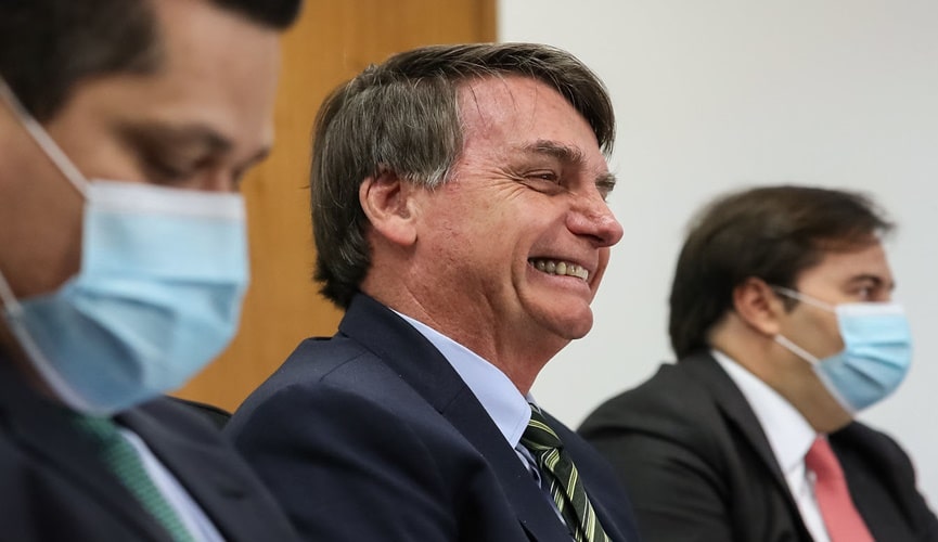 Bolsonaro devia ser o corresponsável pelos atos de violência de quem se nega a usar máscara