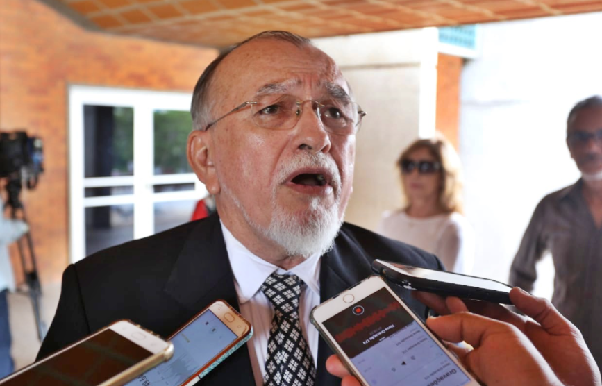 B. Sá: ex-político, racista e homofóbico