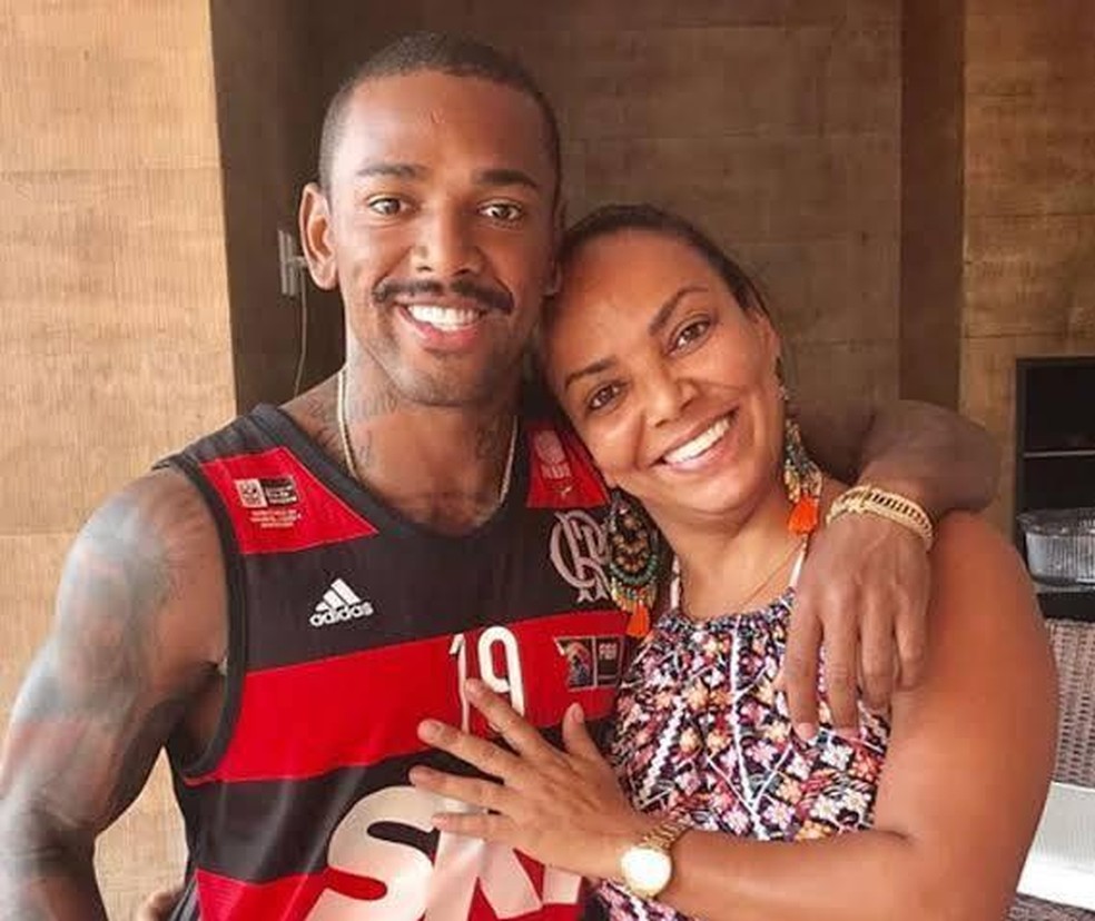 Nego do Borel está desaparecido, mãe faz registro em delegacia