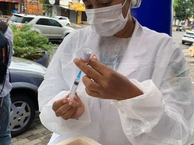 Vacinação de adolescentes no Piauí