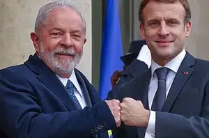 Lula e Macron se encontraram em Paris nesta quarta-feira (17)(Ricardo Stuckert)