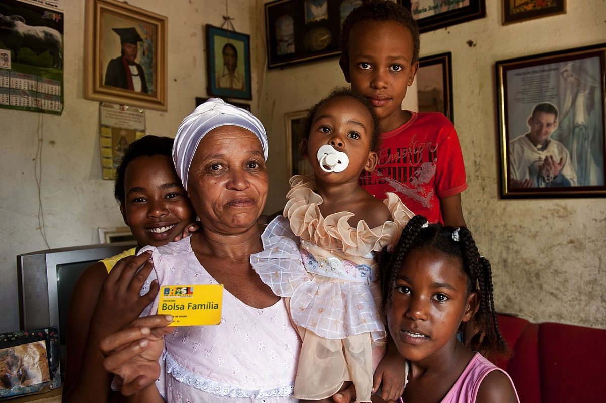 Na Câmara, Bolsonaro defendeu que beneficiários do Bolsa Família não deviam votar