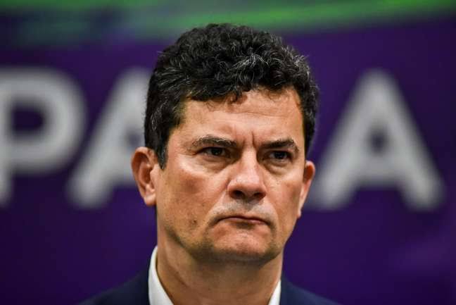 Moro vive em mundo encantado onde todos são culpados, menos ele