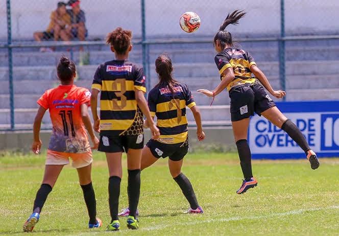 Time de futebol feminino do Piauí Abelhas Rainhas