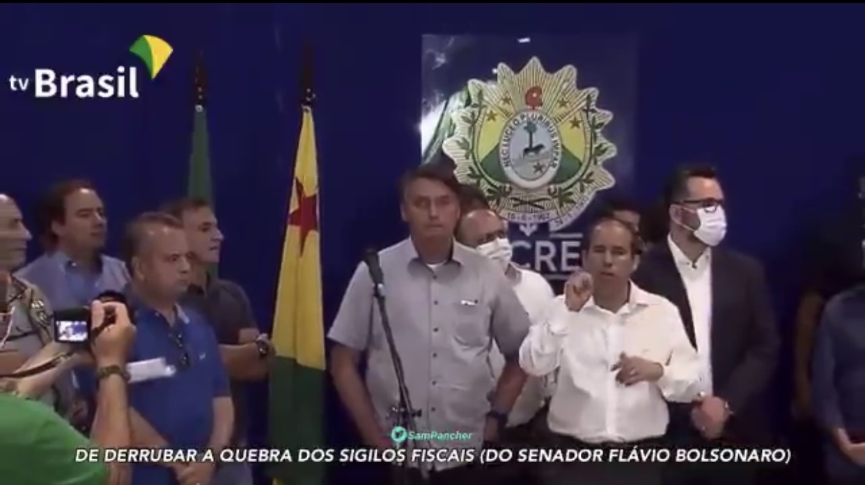 Vídeo: Bolsonaro encerra entrevista ao ser indagado sobre decisão do STJ que beneficiou o filho