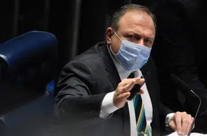 Pazuello esteve no Senado para falar da crise em Manaus e da pandemia(Igor Estrela/Metrópoles)
