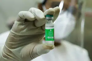Vacina(CCOM)