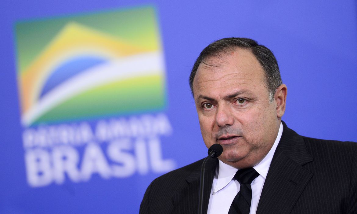 Eduardo Pazuello, ministro da Saúde