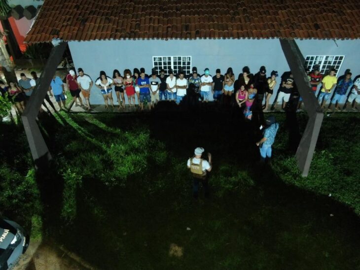 Pessoas que estavam na festa