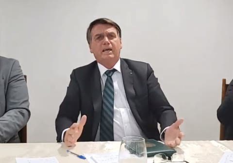 Bolsonaro durante a live dessa quinta-feira (29)