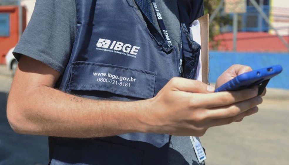 IBGE suspende concurso para recenseadores e segue sem presidente