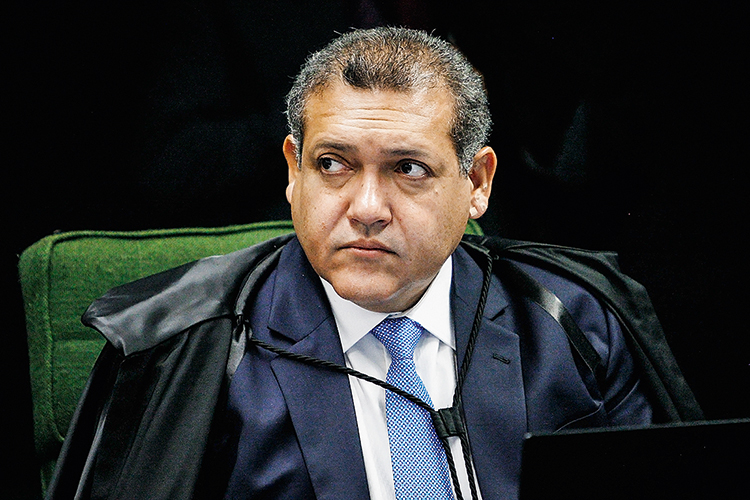 Nunes Marques é o relator no STF de ação do governo contra trechos da privatização da Eletrobras