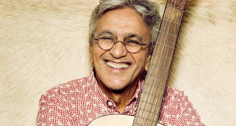 Após nove anos, Caetano Veloso anuncia novo álbum de inéditas