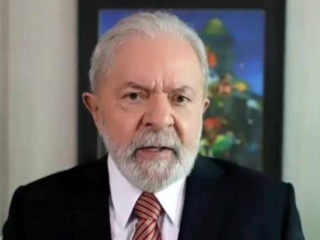 Lula lamenta mortes em operação no Jacarezinho: “Ausência do Estado”