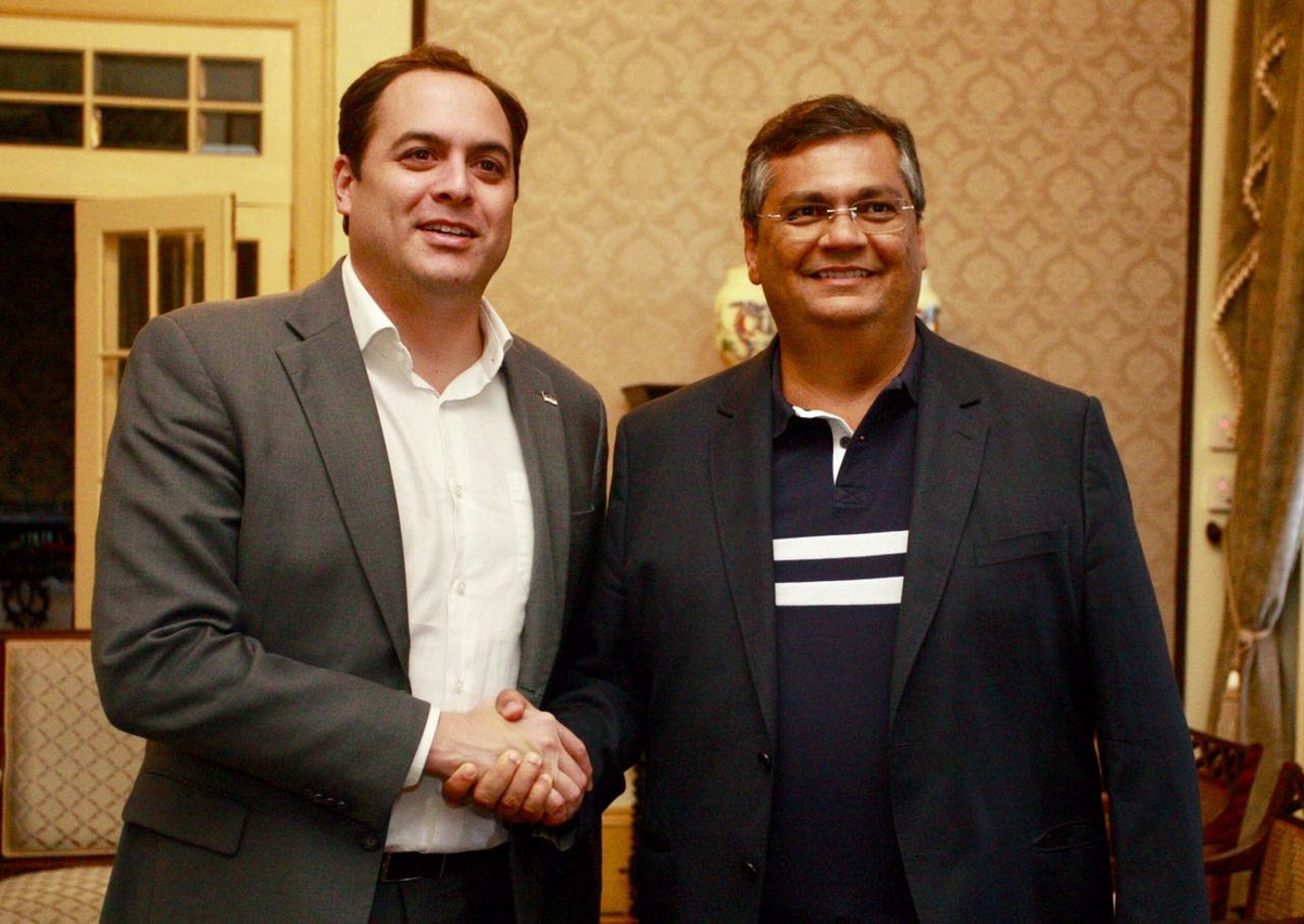 Flávio Dino (PCdoB-MA) e Paulo Câmara (PSB-PE)