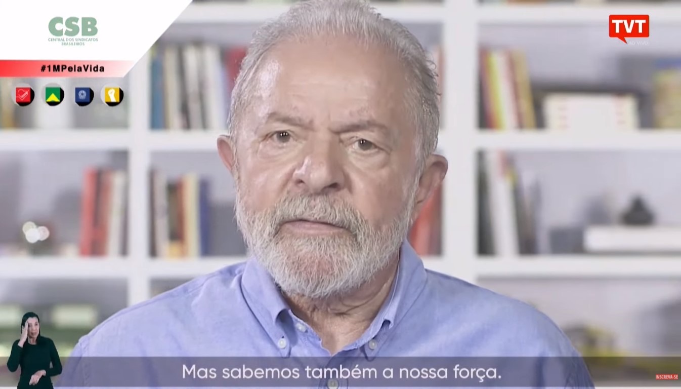 Jornal Nacional exibe trechos dos discursos de Lula e Dilma no ato das centrais